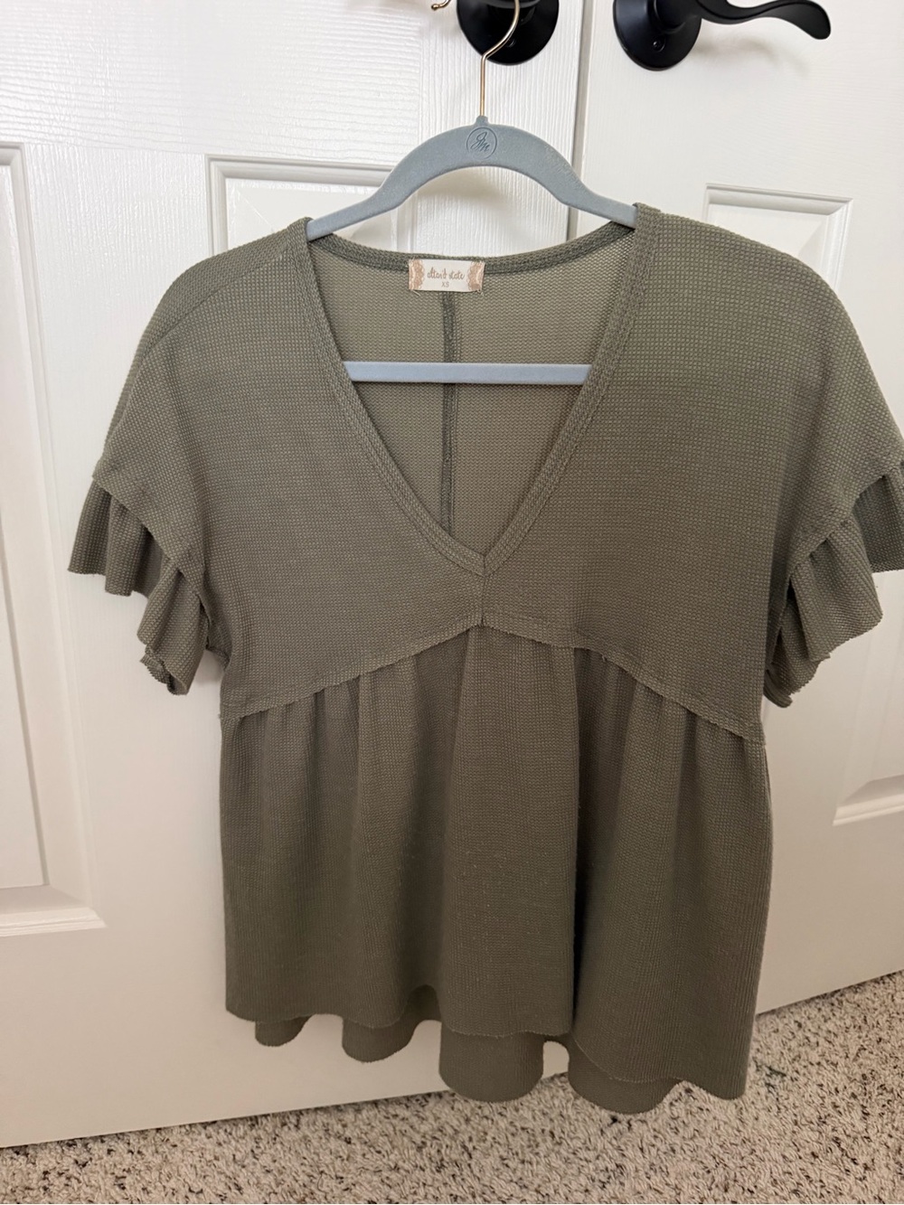 Altar'd State Olive Textured V-Neck Short Sleeve Top